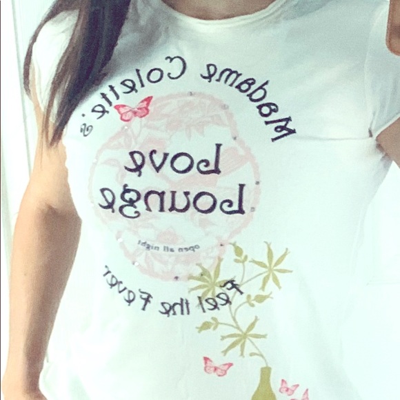 Moda International Graphic Tee - Picture 1 of 7